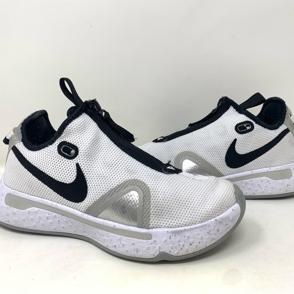 CK5828 100 Nike PG 4 Paul George White Black Silver Basketball US 4.5Y GS